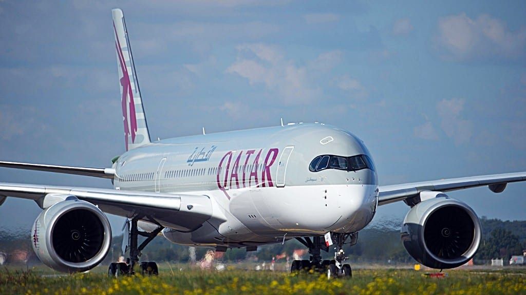 Qatar Airways  - Airbus A 350 XWB