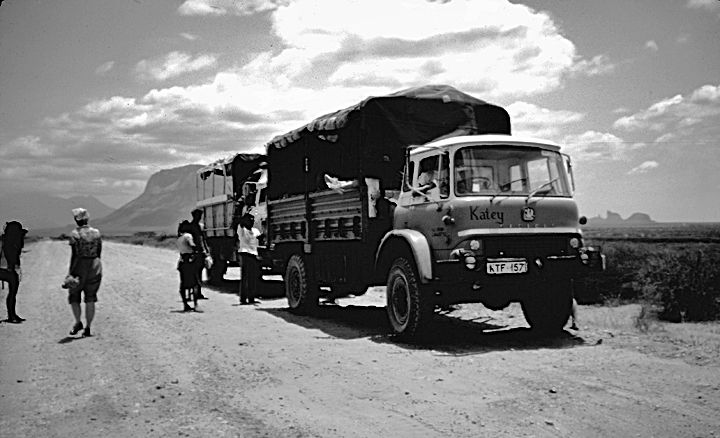 The Old Turkana Bus - Den opprinnelige Turkanabussen