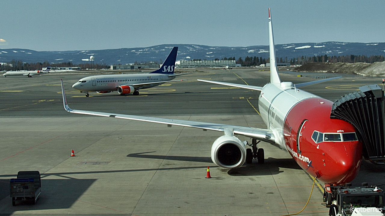 Norwegian - SAS - Boeing 737 - Oslo lufthavn - Gardermoen