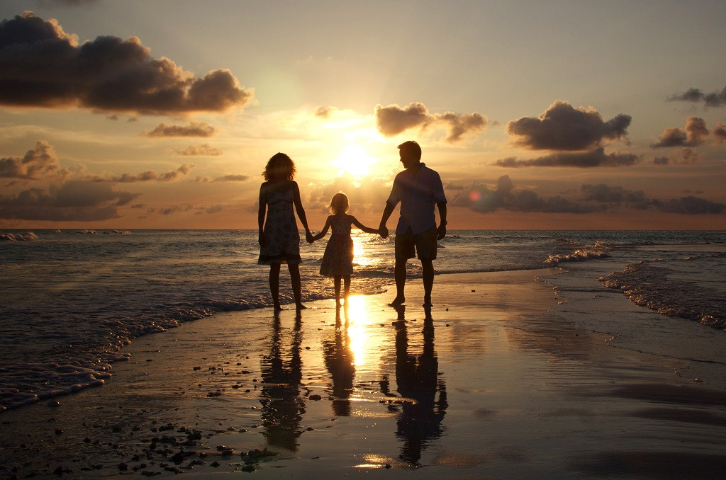 Strand -solnelgang - Familie - Europeiske