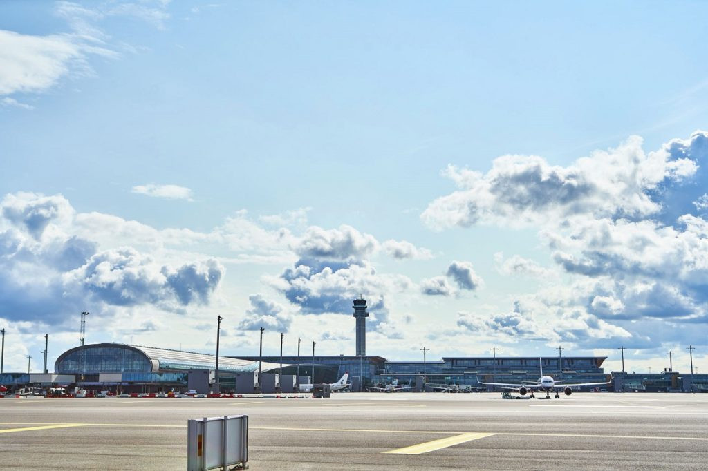 Avinor - Oslo lufthavn - Gardermoen - 2021 