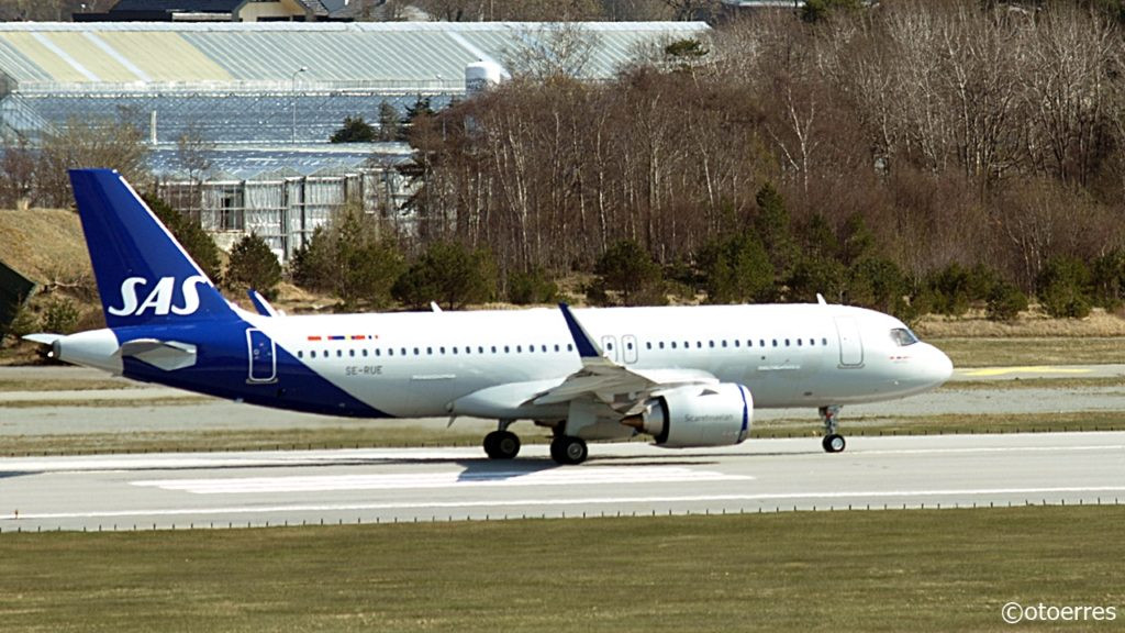 Airbus A320neo - SAS - Stavanger lufthavn Sola
