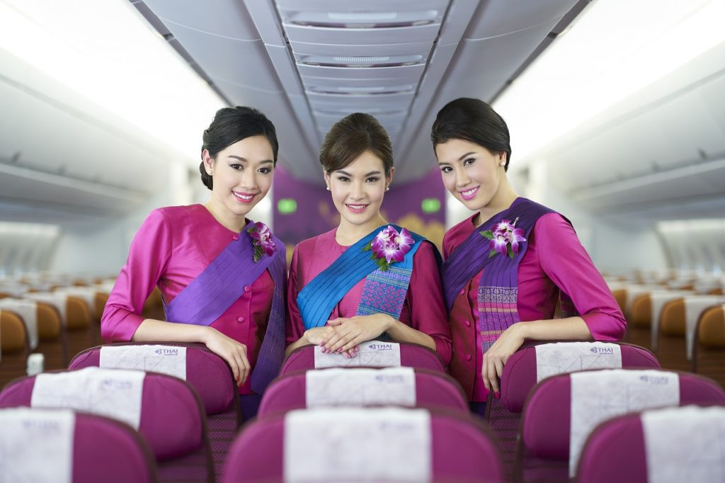 Kabinansatte - crew - Thai Airways 
