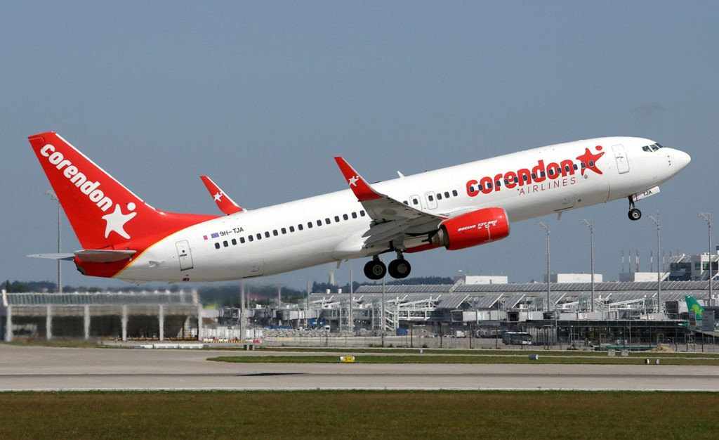 Boeing 737-800 - Corendon Airlines  - Take Off