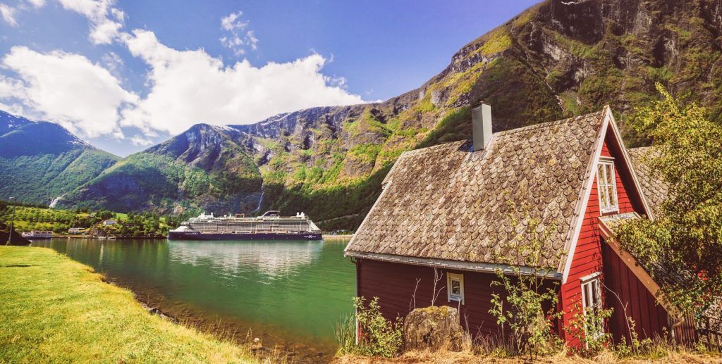 Celebrity Cruises - Flåm - Aurlandsfjorden - Vestlandet - Norge