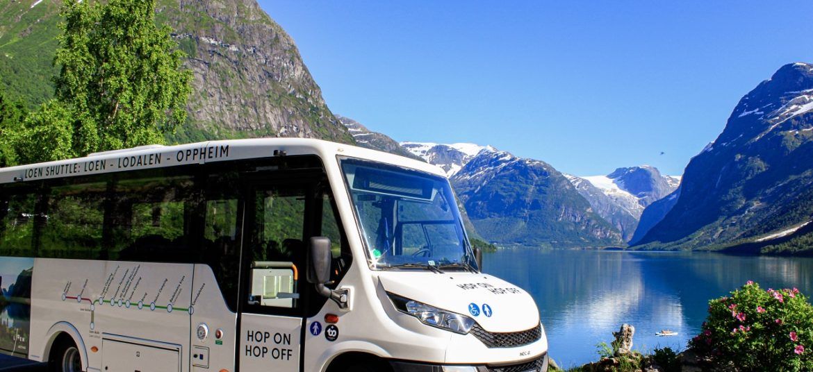 Loen Shuttle - Turistbuss - Nordfjord - Vestland - Norge