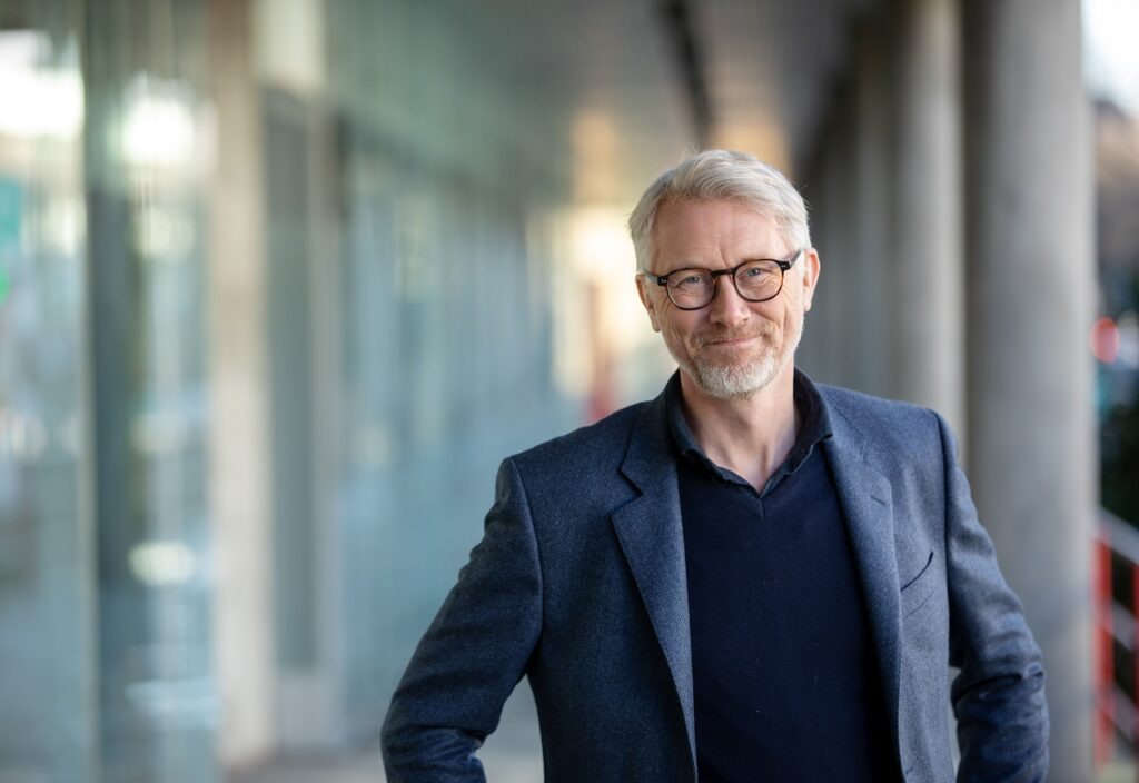 Olav T. Sandnes - Direktør - TV2