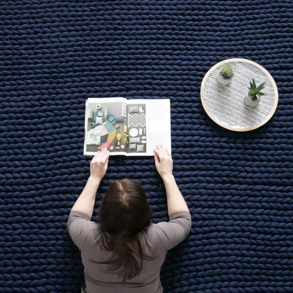 wool-rug-chunky-knit-panapufa-for-cozy-living-room-interio-design-trends-2021