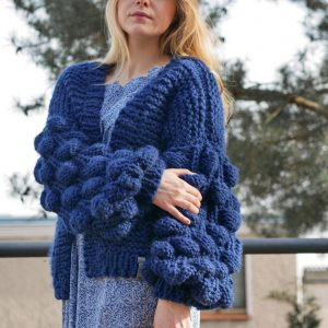 chunky-knit-alpaca-cardigan-panapufa-luxurious-fashion-trends-navy-blue-color