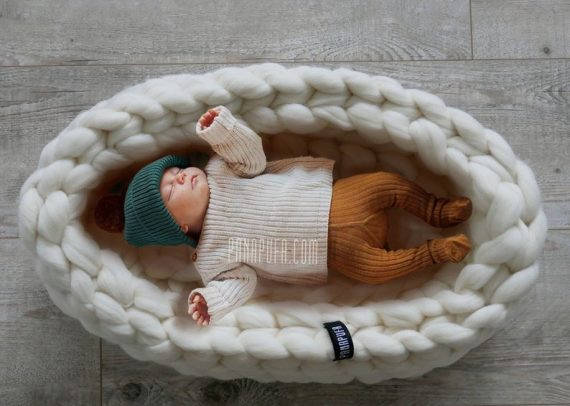 chunky-knit-organic-merino-natural-baby-nest-newborn-baby-shower-gift