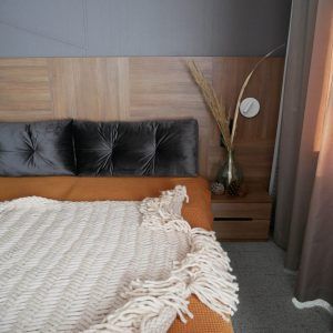 scandinavian-chunky-knit-luxury-organic-merino-wool-throw-blanket-with-fringes