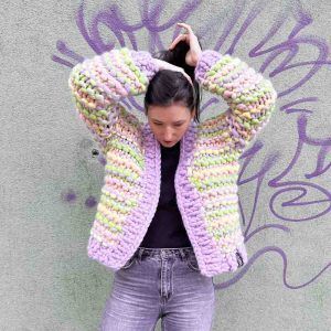chunky-knit-organic-merino-short-melange-handmade-sweater-cardigan-panapufa-luxurious-fashion-trends-wool-fetish-fricks-sustainable-slow-design