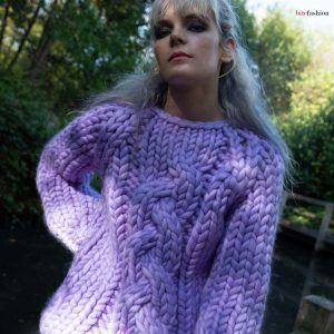 violet-handknitted-sweater-chunky-cable-knit-merino-sweater-jumper-panapufa-luxurious-fashion-trends-sustainable-slow-design